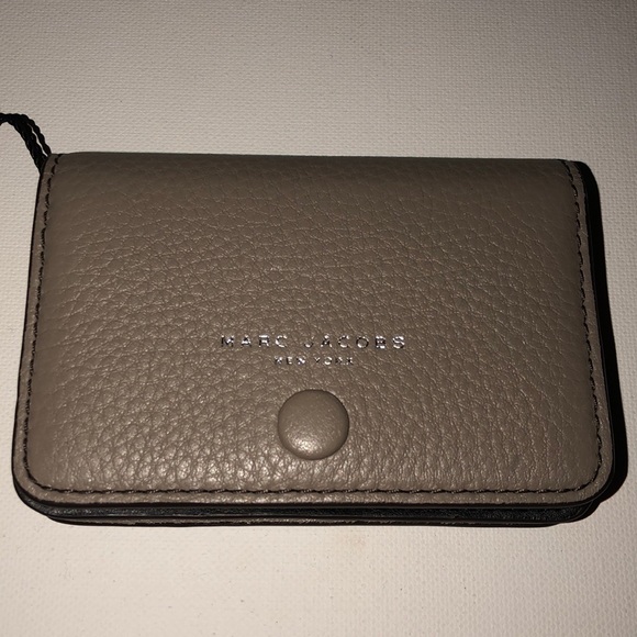 Marc Jacobs Accessories - Marc Jacob leather card holder